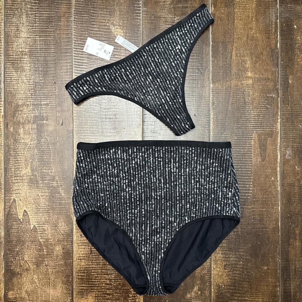 Wild Fable Women's Sequin Lace Hot Pants and Sequin Thong